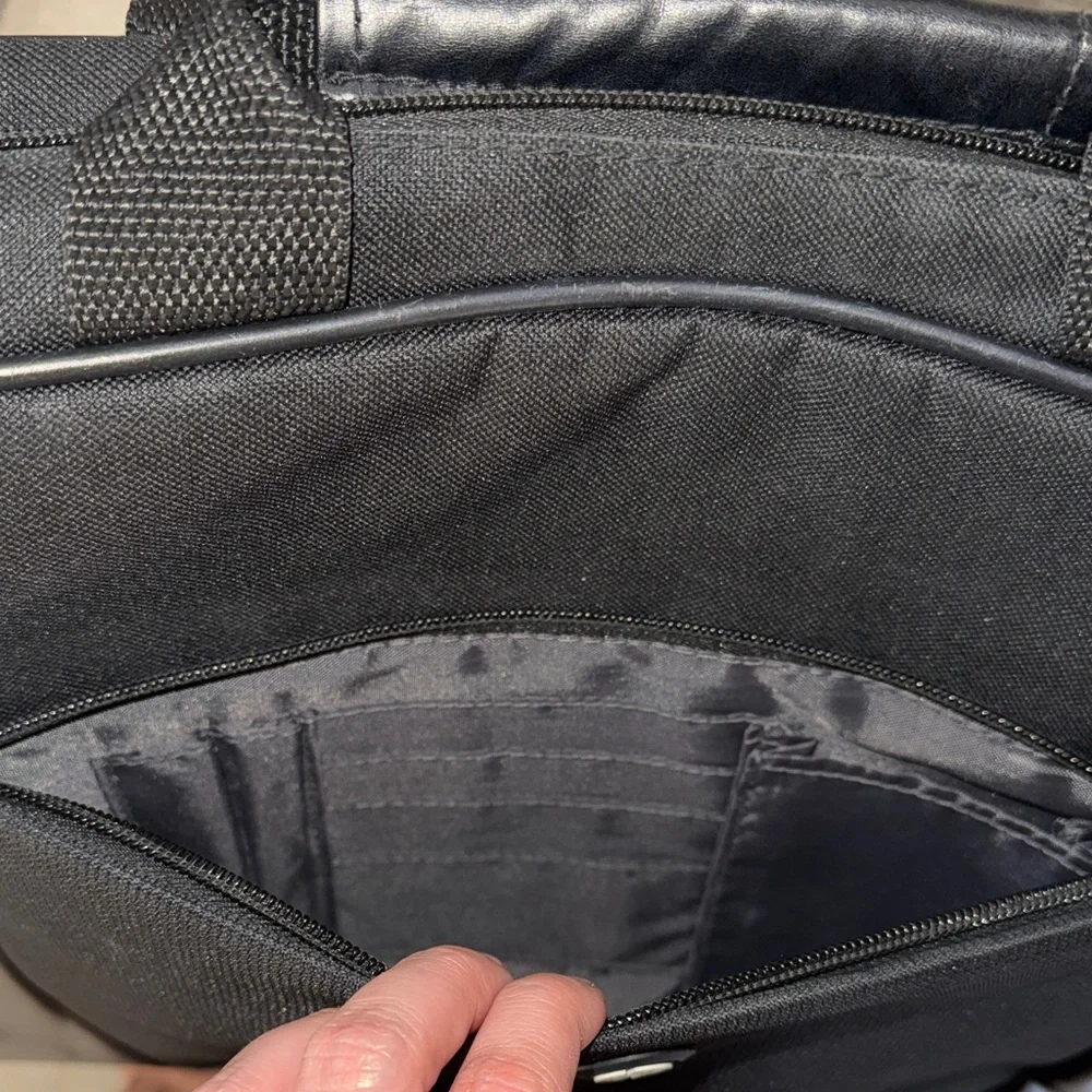 HP Classic Black Laptop Bag for Men